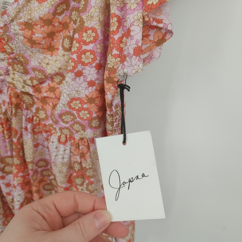 Japna Floral Ruched Peasant Blouse - Picture 4 of 5